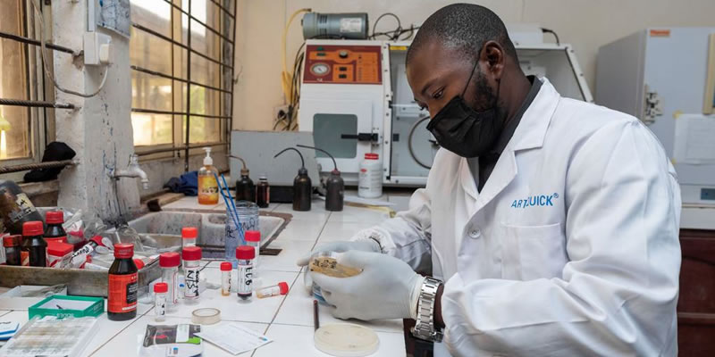 Kenyan scientists unveil drug to reduce malaria among HIV-positive pregnant women
